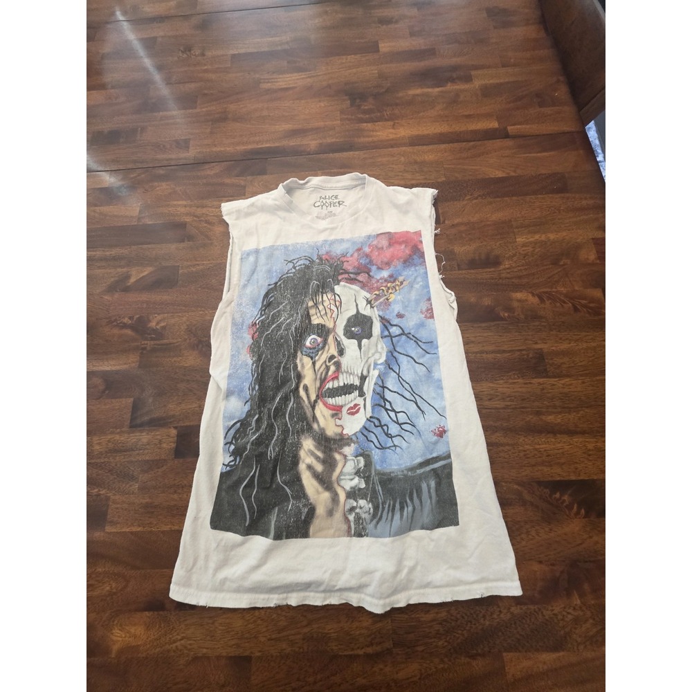 Alice Cooper Women's Small Cut Off T-Shirt Cotton Rock and Roll Band  Sku92